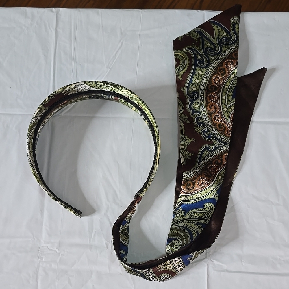 Paisley Patterned Headband and Tie Set
